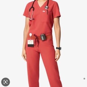 NWOT Figs Scrub Set - Clay